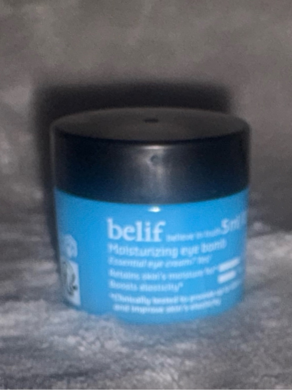 Belif Moisturizing Eye Bomb - Travel Size